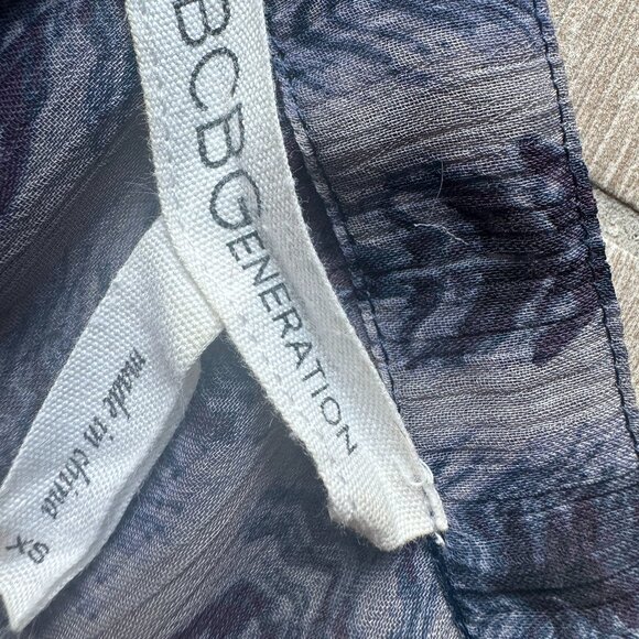 BCBG Generation Patterned Tunic Flowy Dress - Size XS - Picture 3 of 7